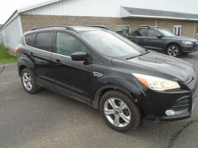 2015 Ford Escape, $3400. Photo 5