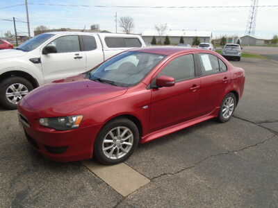 2015 Mitsubishi Lancer, $2900. Photo 1