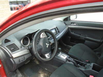 2015 Mitsubishi Lancer, $2900. Photo 3