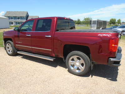 2016 Chevrolet 1500 Crew Cab, $12900. Photo 2