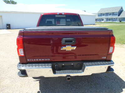 2016 Chevrolet 1500 Crew Cab, $12900. Photo 3
