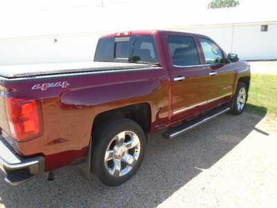 2016 Chevrolet 1500 Crew Cab, $12900. Photo 4