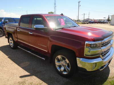 2016 Chevrolet 1500 Crew Cab, $12900. Photo 5