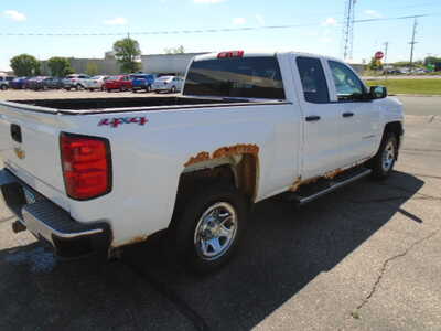 2014 Chevrolet 1500 Ext Cab, $5900. Photo 4