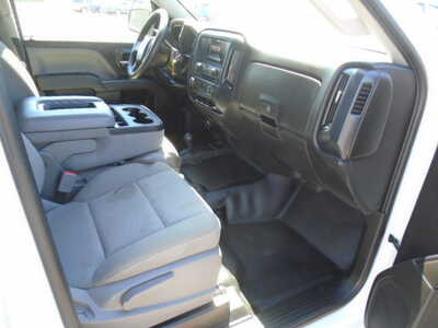 2014 Chevrolet 1500 Ext Cab, $5900. Photo 6