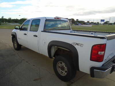 2008 Chevrolet 2500 Crew Cab, $6900. Photo 2
