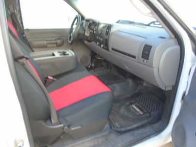 2008 Chevrolet 2500 Crew Cab, $6900. Photo 6