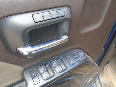 2015 GMC 1500 Crew Cab, $17900. Photo 11