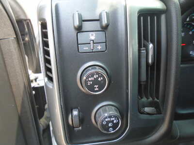 2015 Chevrolet 1500 Ext Cab, $9900. Photo 10