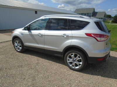 2014 Ford Escape, $6400. Photo 2