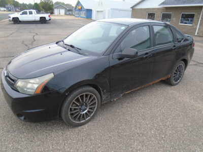 2011 Ford Focus, $1000. Photo 1