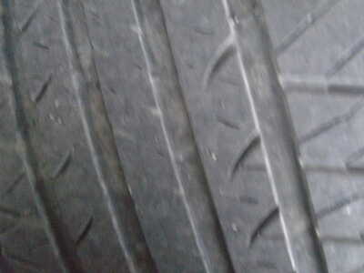 2011 Ford Focus, $1000. Photo 7