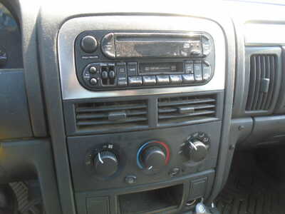 2004 Jeep Grand Cherokee, $1000. Photo 11