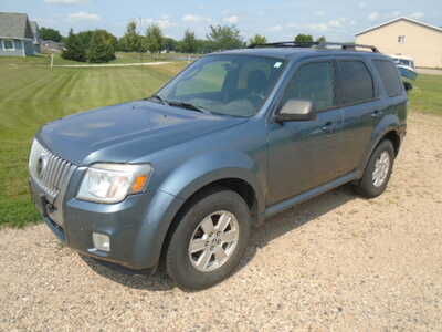 2010 Mercury Mariner, $1300. Photo 1