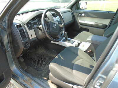 2010 Mercury Mariner, $1300. Photo 7