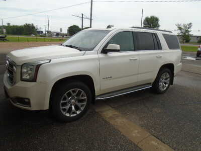 2015 GMC Yukon, $9900. Photo 1