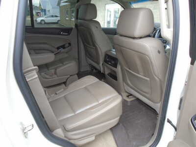 2015 GMC Yukon, $9900. Photo 7