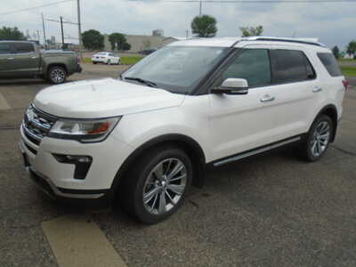 2018 Ford Explorer, $8900. Photo 1