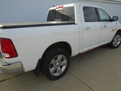 2016 RAM 1500 Crew Cab, $9900. Photo 4