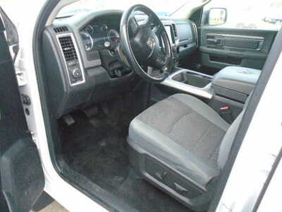 2016 RAM 1500 Crew Cab, $9900. Photo 9