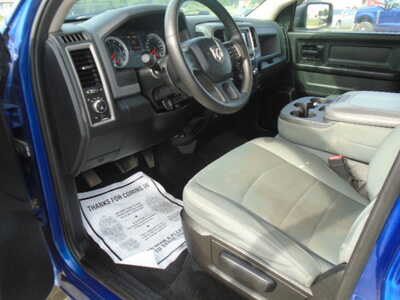 2014 RAM 1500 Crew Cab, $9500. Photo 9