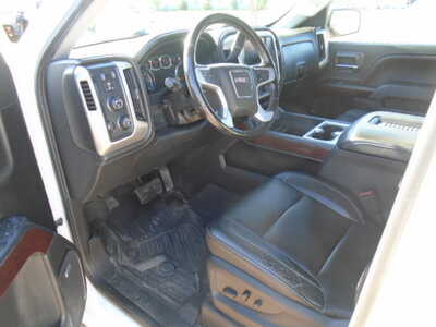 2017 GMC 1500 Crew Cab, $22900. Photo 11