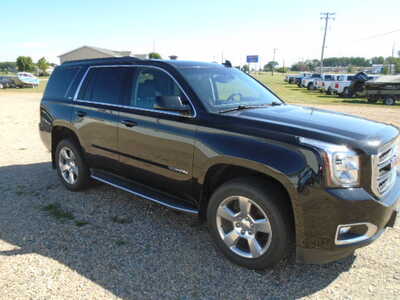 2017 GMC Yukon, $17900. Photo 5
