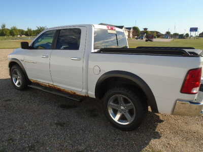 2011 Dodge 1500 Crew Cab, $8900. Photo 2