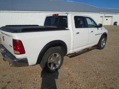 2011 Dodge 1500 Crew Cab, $8900. Photo 4