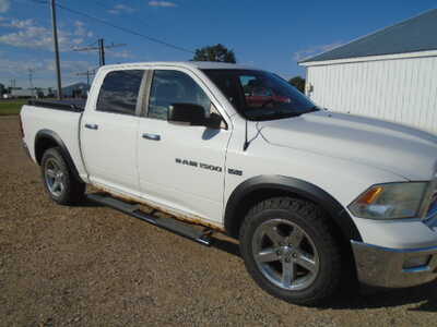 2011 Dodge 1500 Crew Cab, $8900. Photo 5