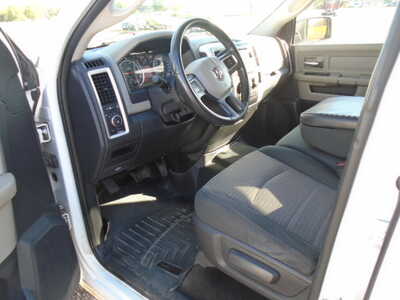 2011 Dodge 1500 Crew Cab, $8900. Photo 10