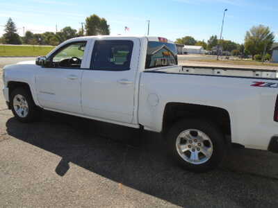 2018 Chevrolet 1500 Crew Cab, $7900. Photo 2