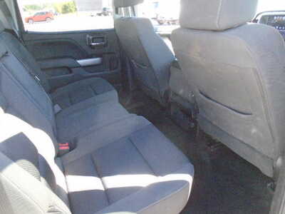 2018 Chevrolet 1500 Crew Cab, $7900. Photo 8