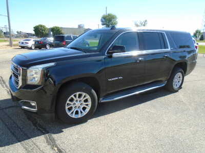 2015 GMC Yukon XL, $12900. Photo 1