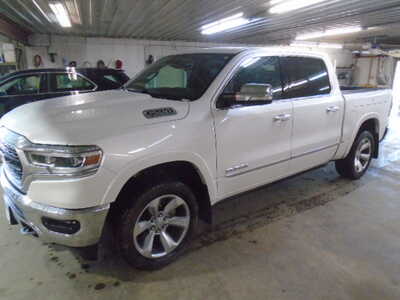 2022 RAM 1500 Crew Cab, $28900. Photo 1