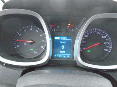 2015 Chevrolet Equinox, $3900. Photo 11
