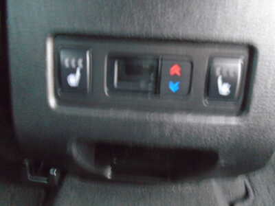 2022 Mitsubishi Outlander, $14900. Photo 11