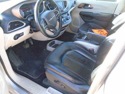 2020 Plymouth Voyager, $8900. Photo 11