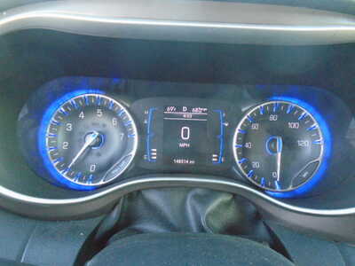 2020 Plymouth Voyager, $8900. Photo 12