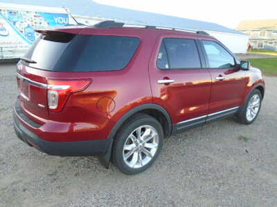2013 Ford Explorer, $7900. Photo 5