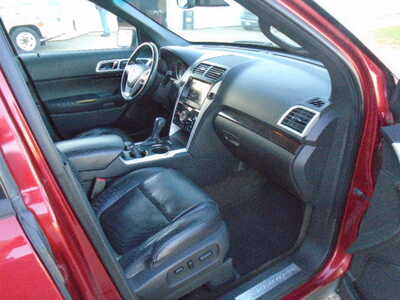 2013 Ford Explorer, $7900. Photo 7