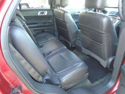 2013 Ford Explorer, $7900. Photo 8