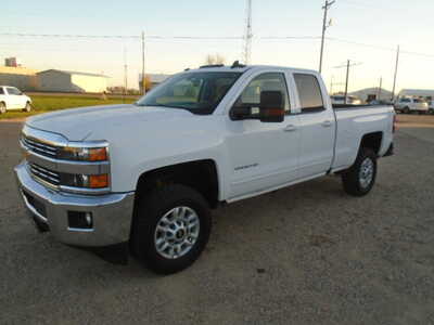 2017 Chevrolet 2500 Ext Cab, $16900. Photo 1