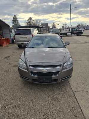 2010 Chevrolet Malibu, $3995. Photo 4