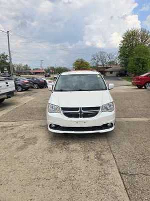2011 Dodge , $4500. Photo 2