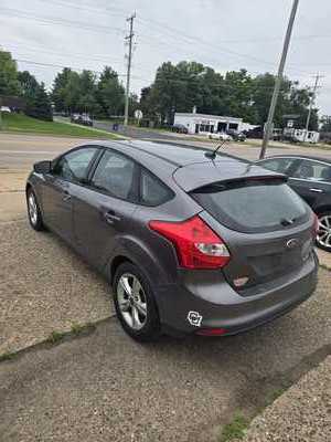 2012 Ford Focus, $4990. Photo 6