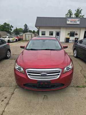 2011 Ford Taurus, $5990. Photo 4
