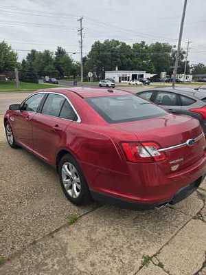 2011 Ford Taurus, $5990. Photo 6