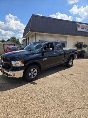 2016 RAM 1500 Ext Cab, $9995. Photo 1