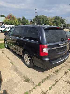 2014 Chrysler Town & Country, $6990. Photo 7